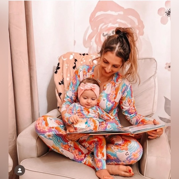 Bunny Knots Velveteen Spooooky Bamboo Women’s Jogger Lounge Set- XS - Picture 6 of 7